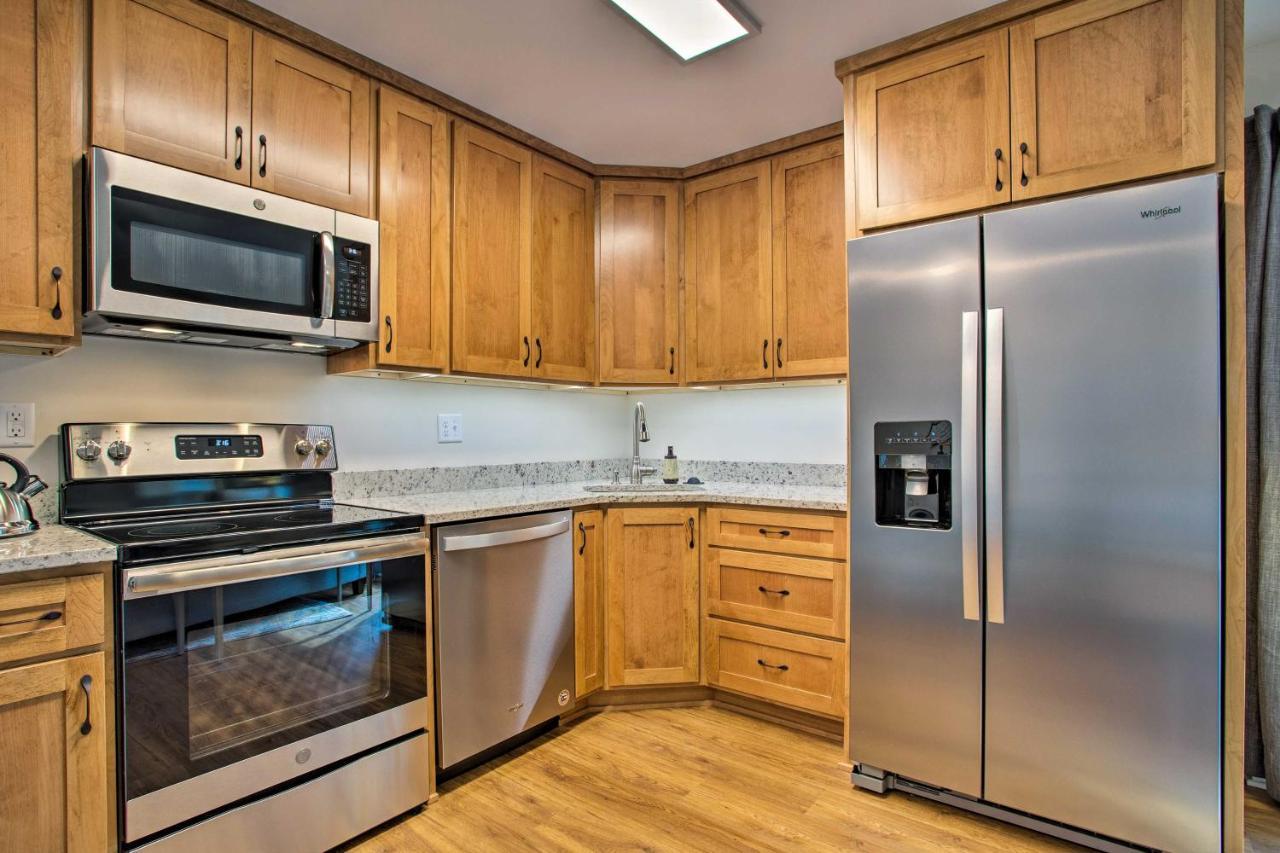 Saluda Main Street Retreat - Central Location! Εξωτερικό φωτογραφία